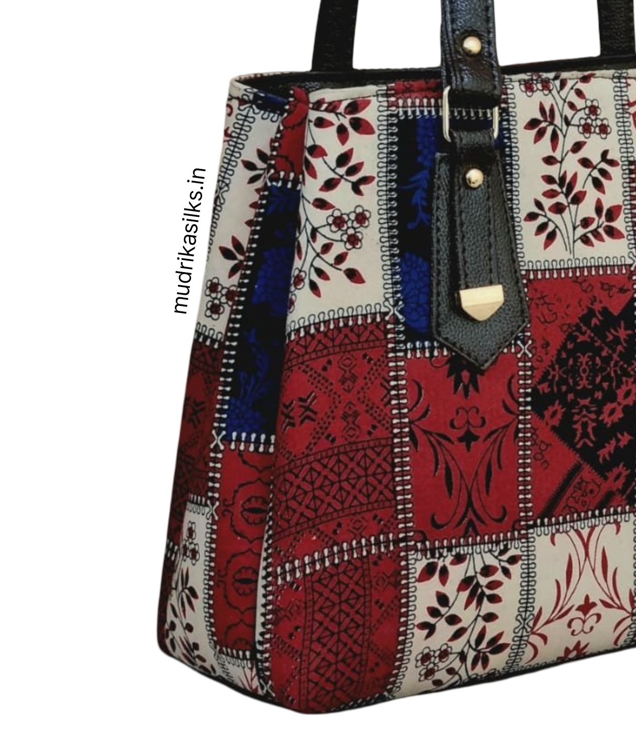 Bed half white kalamkari style handbag
