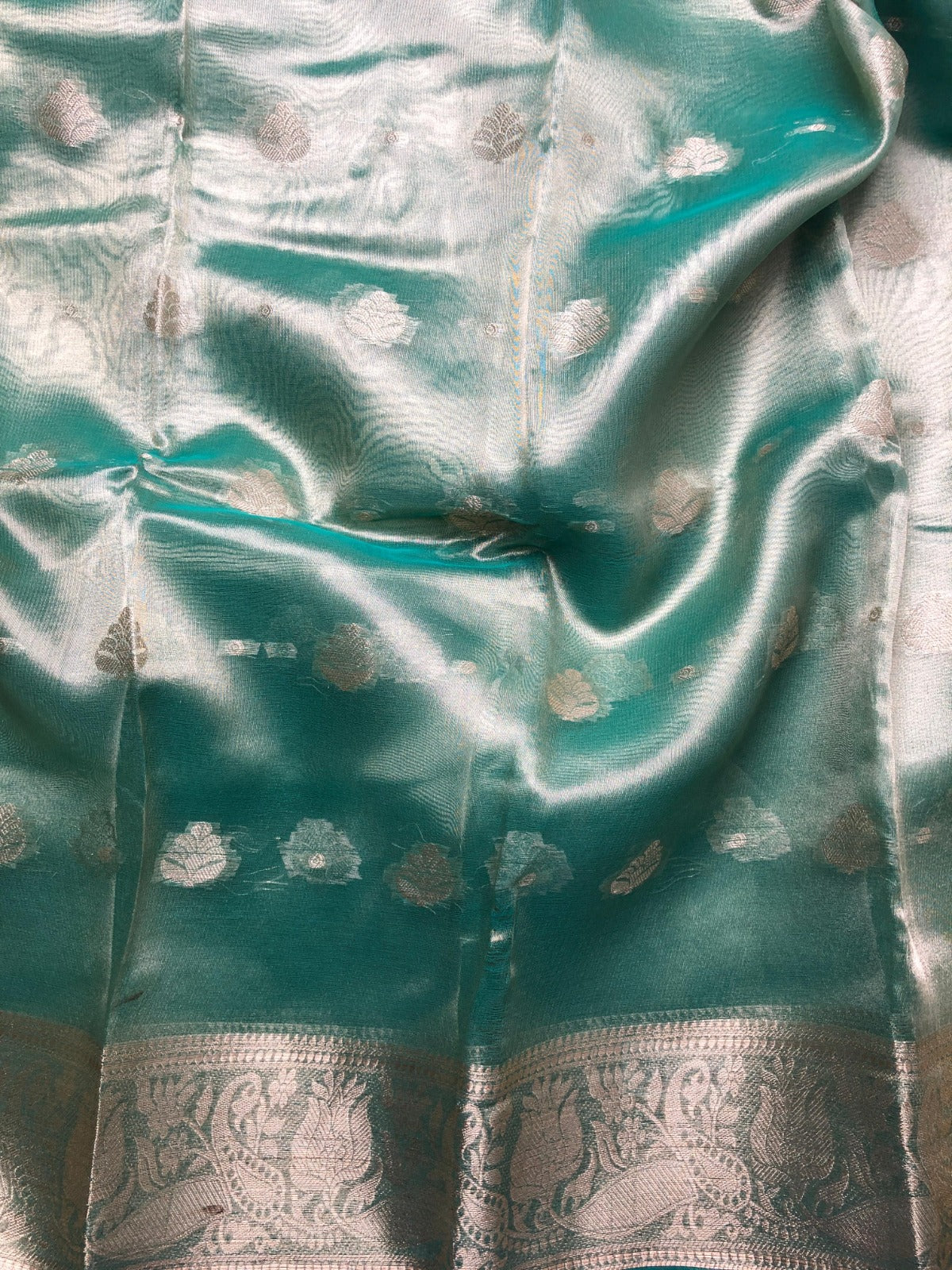 Tissue Saree with zari Buttas and border