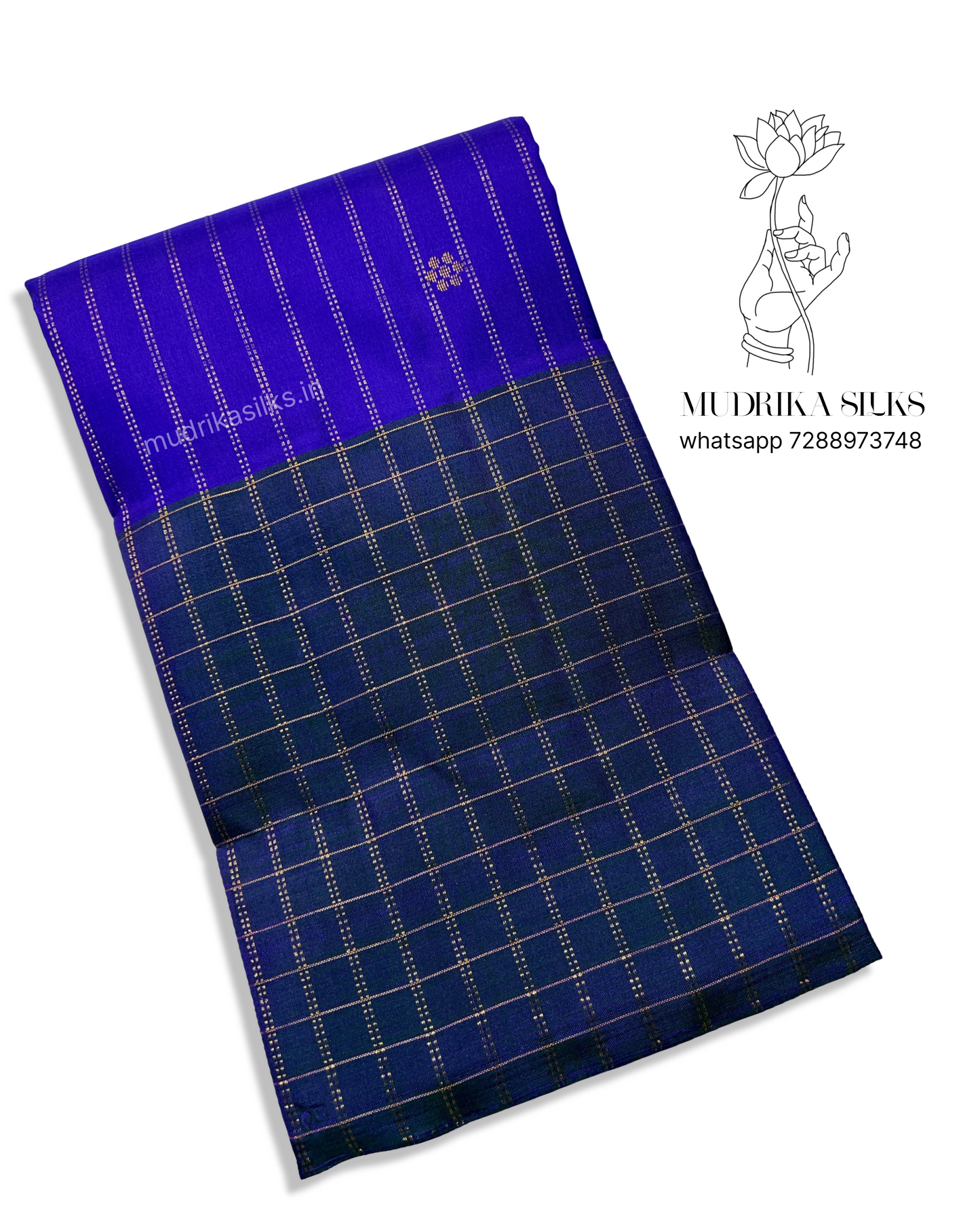 Royal blue vintage Kanchipattu saree