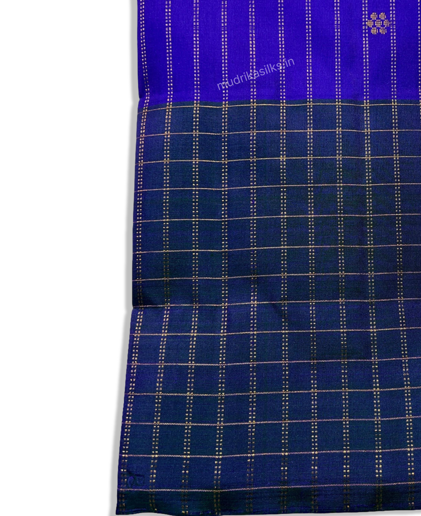 Royal blue vintage Kanchipattu saree