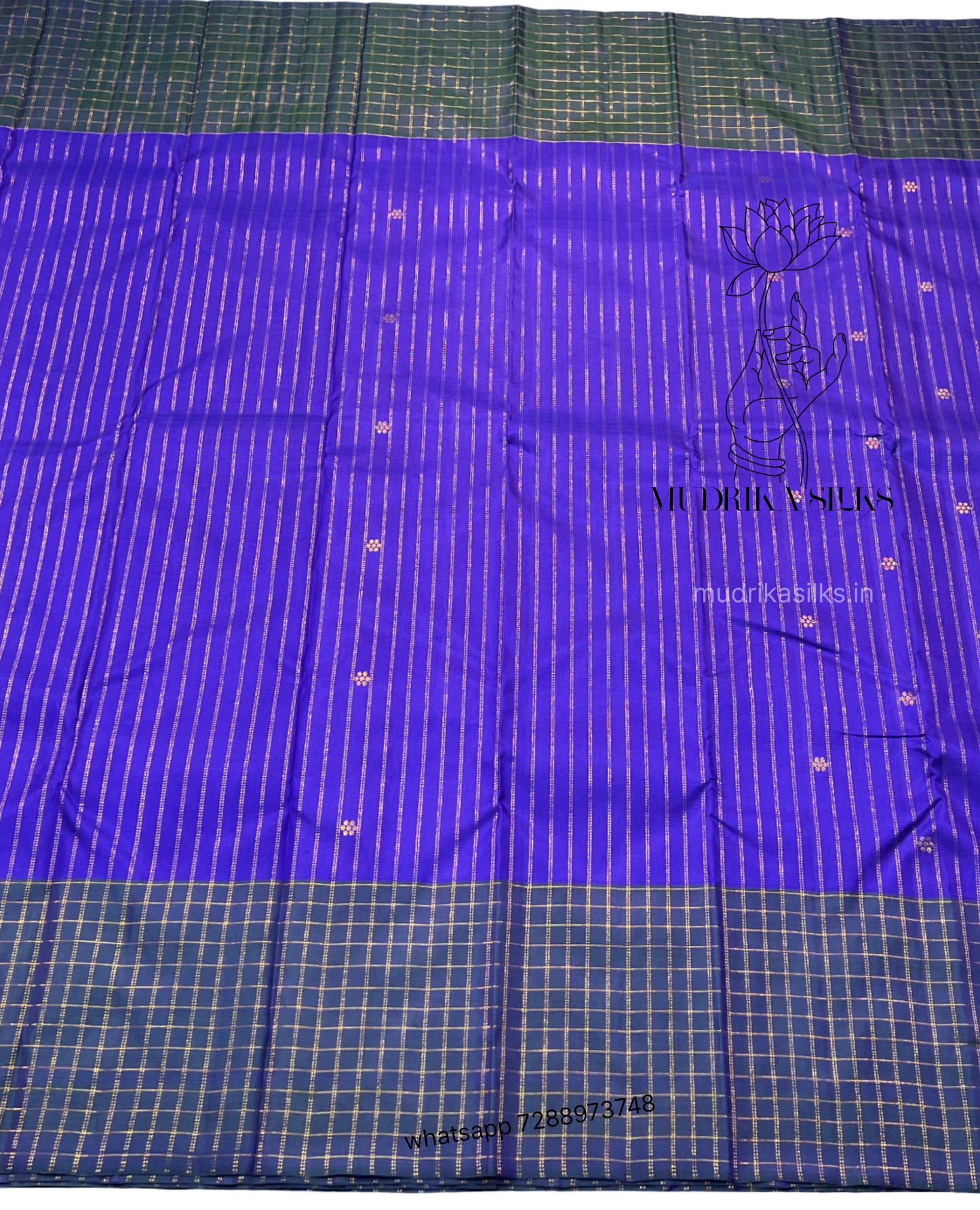 Royal blue vintage Kanchipattu saree