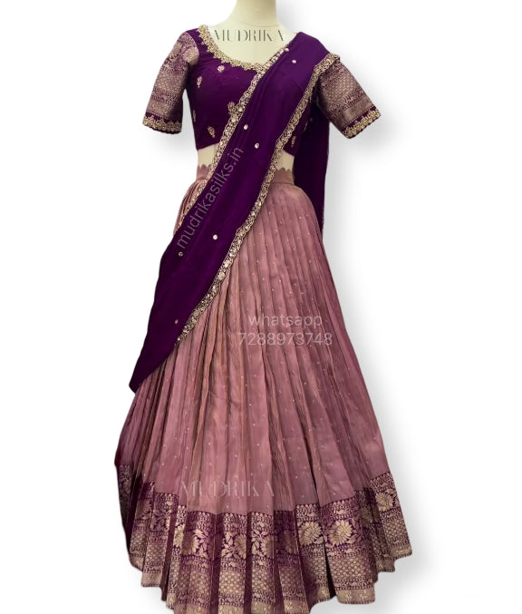 Traditional lehenga set with benarasi border